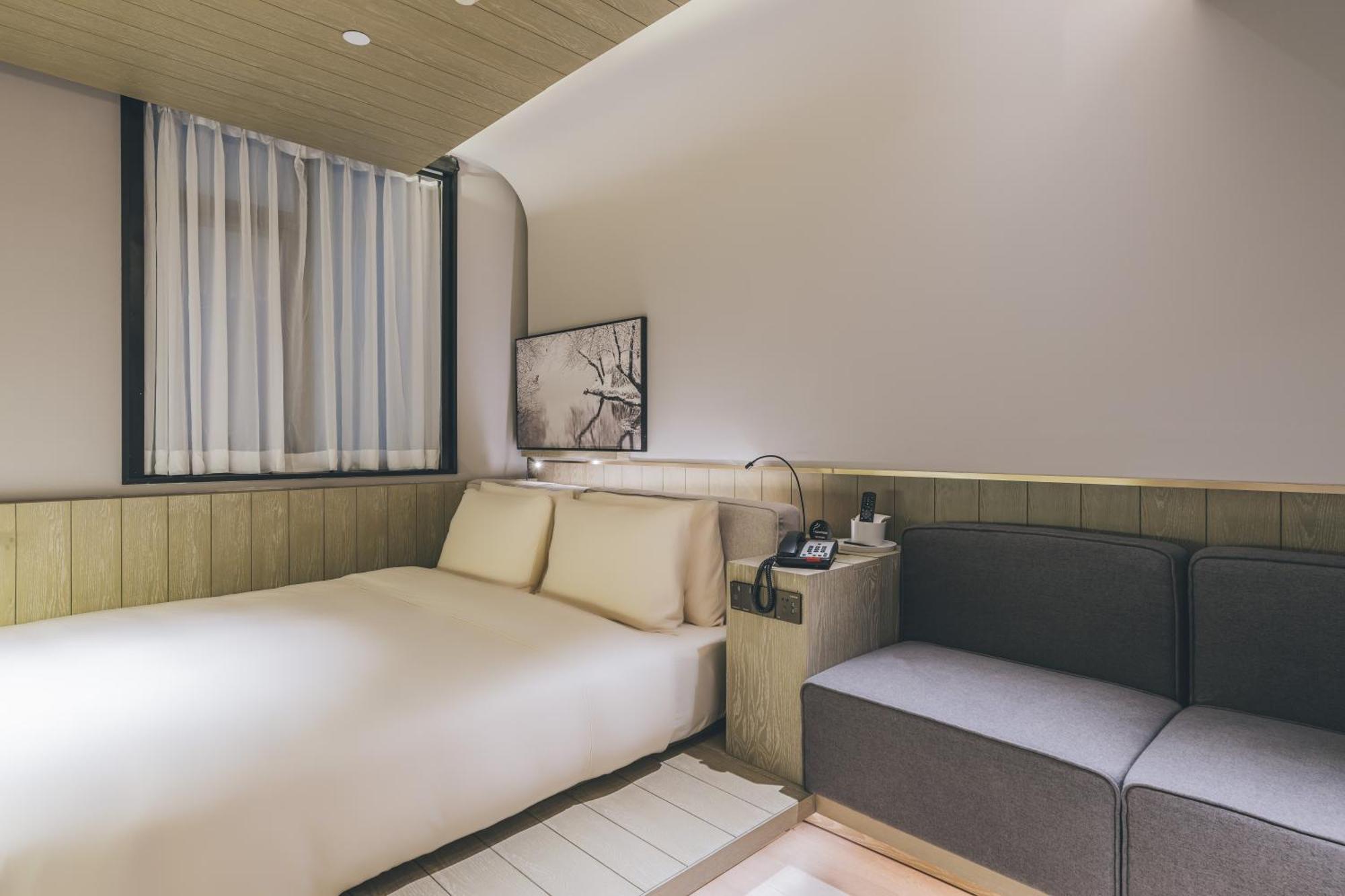 Atour X Hotel The Bund East Nanjing Road เซี่ยงไฮ้ ภายนอก รูปภาพ